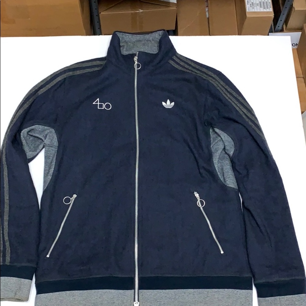 The Fourness Adidas Tokyo size Medium zip up